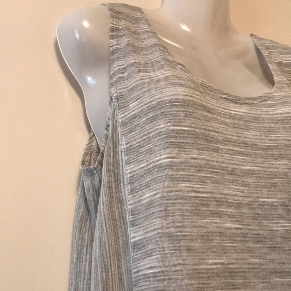 Perfect Gray Layering Top - Picture 3 of 7